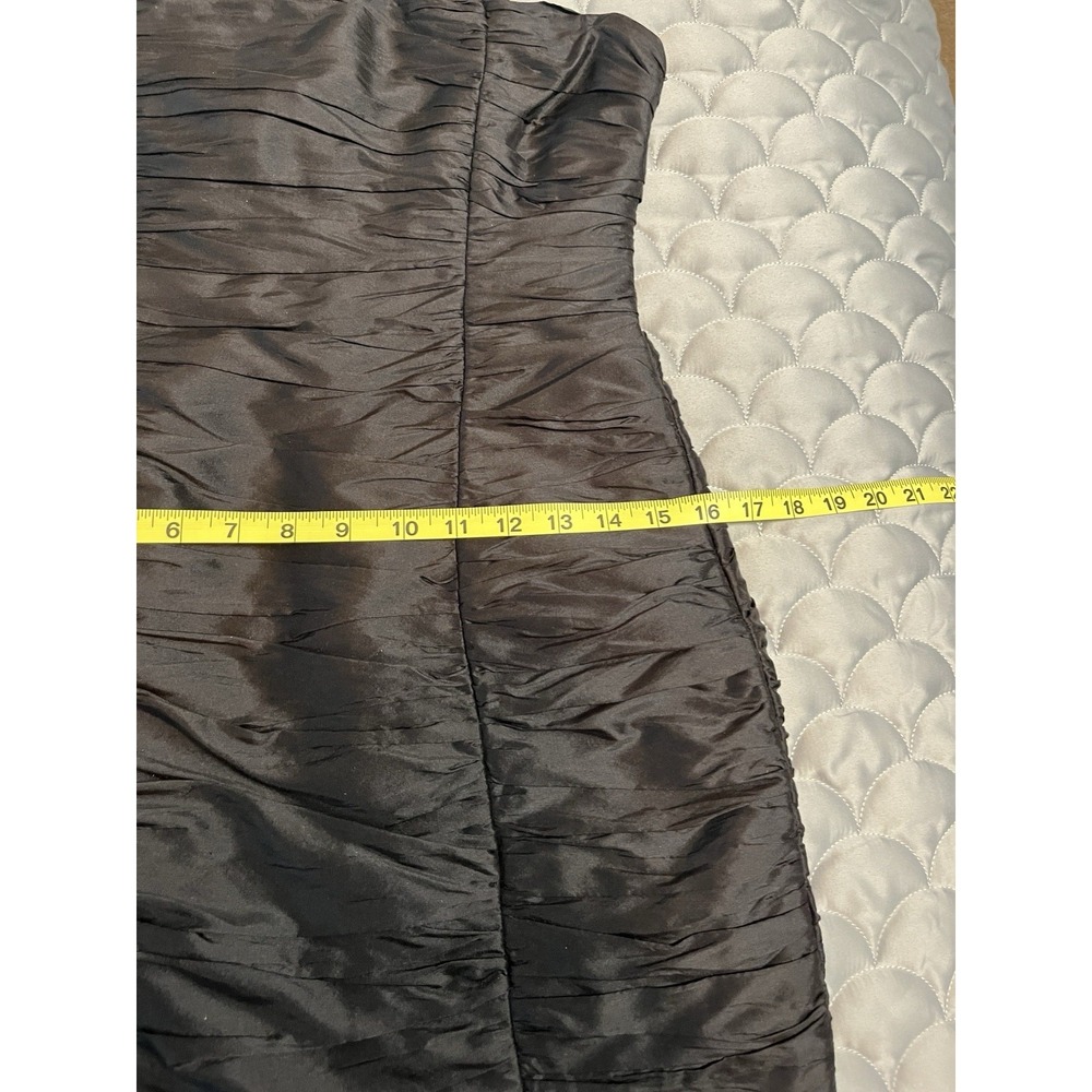 Free People Black Satin Ruched Micro Mini Dress Strapless 90s Y2K size XS - Picture 7 of 8